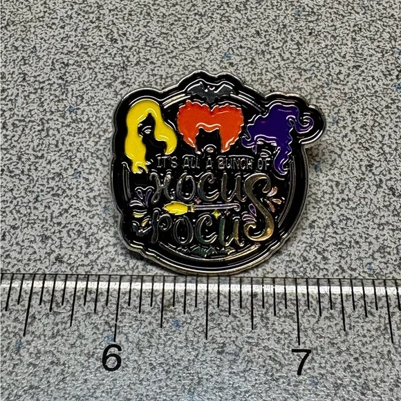 Hocus Pocus Enamel Pin - Picture 3 of 3